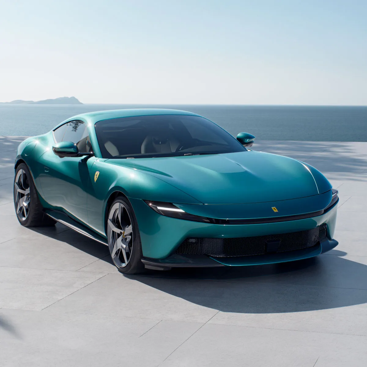 Foto 1 de EL MEDITERRÁNEO
LE DA NOMBRE AL NUEVO FERRARI